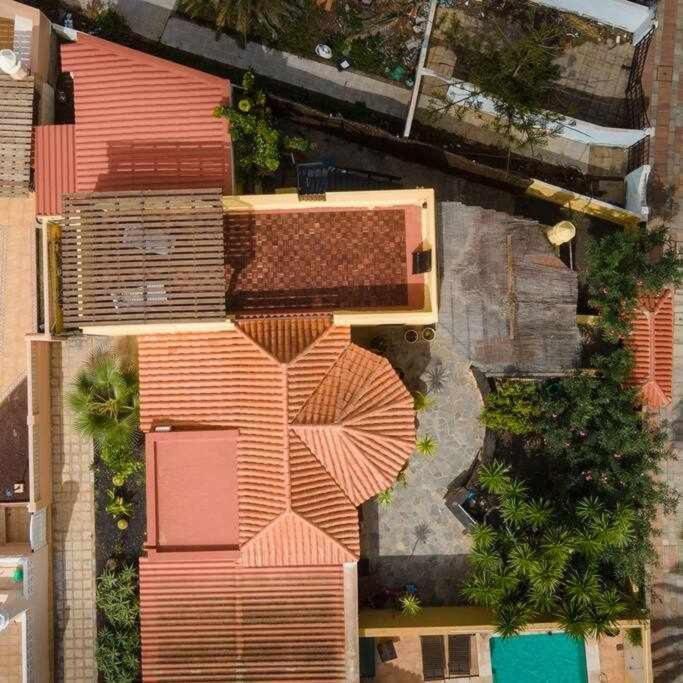 Aurora Mari Villa Your Dream Steps From The Ocean Shore 科斯塔卡莱塔 外观 照片